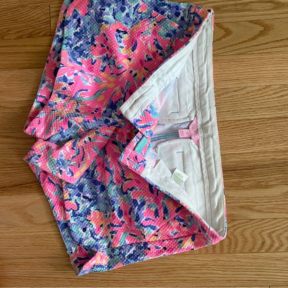 COPY - Lilly Pulitzer size 4 shorts